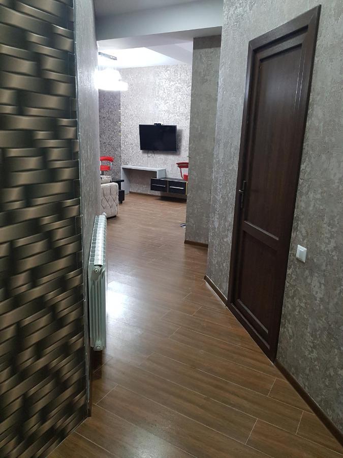 Your Home Kutaisi Bagian luar foto